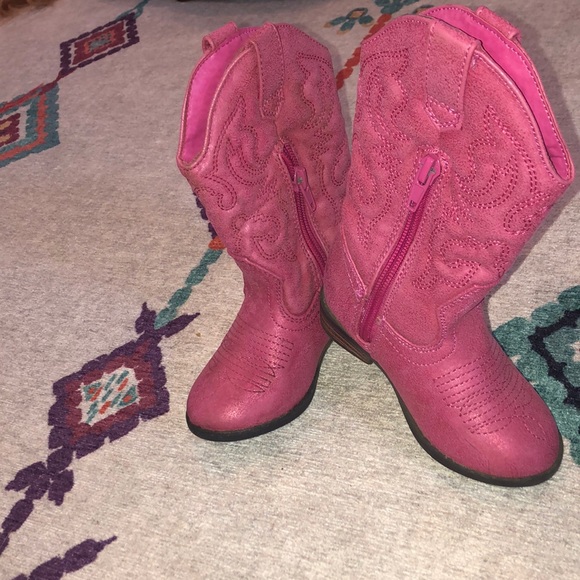 Pink COWGIRL boots! - Picture 2 of 4